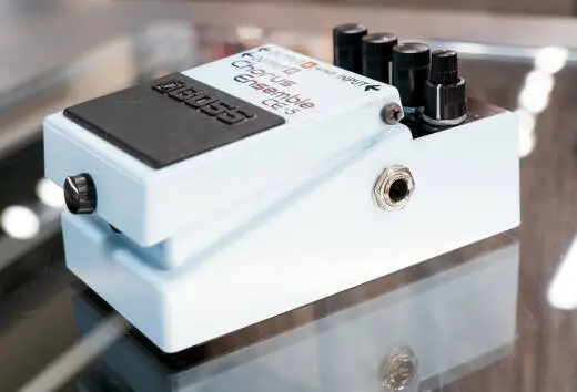 BOSS - CE-5 - Stereo Chorus 2